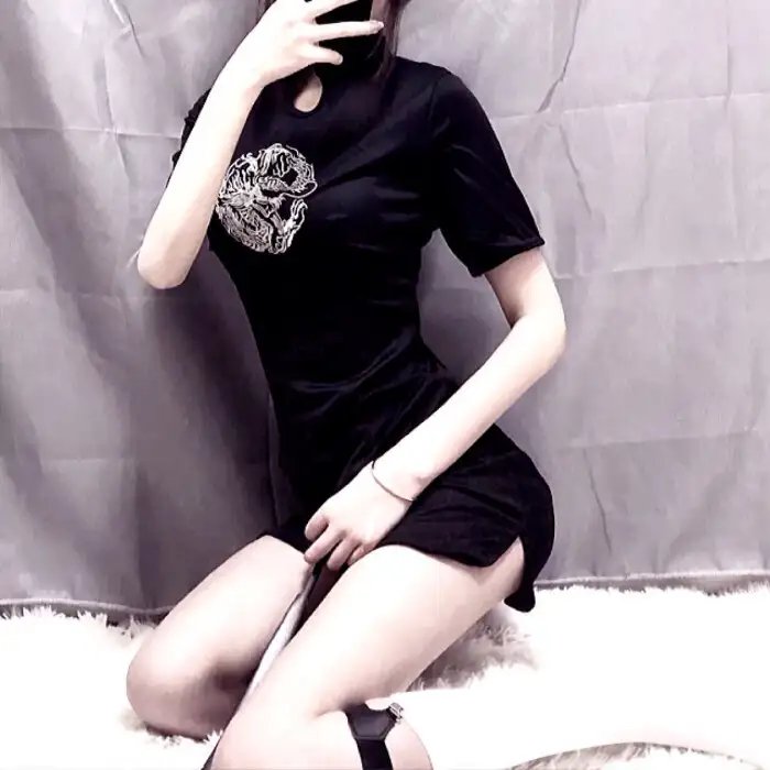 当女人沉睡时